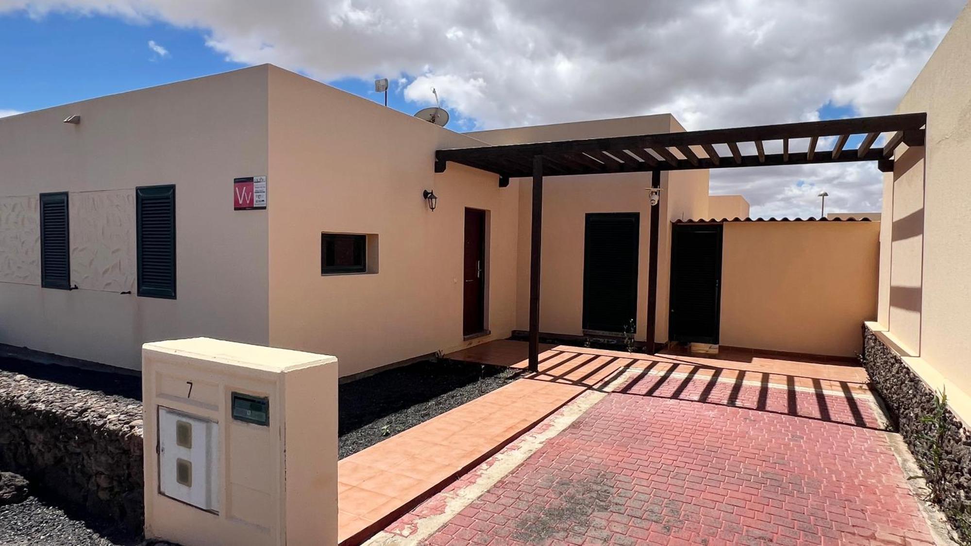 Anahi Homes Corralejo- Bicacarera 7